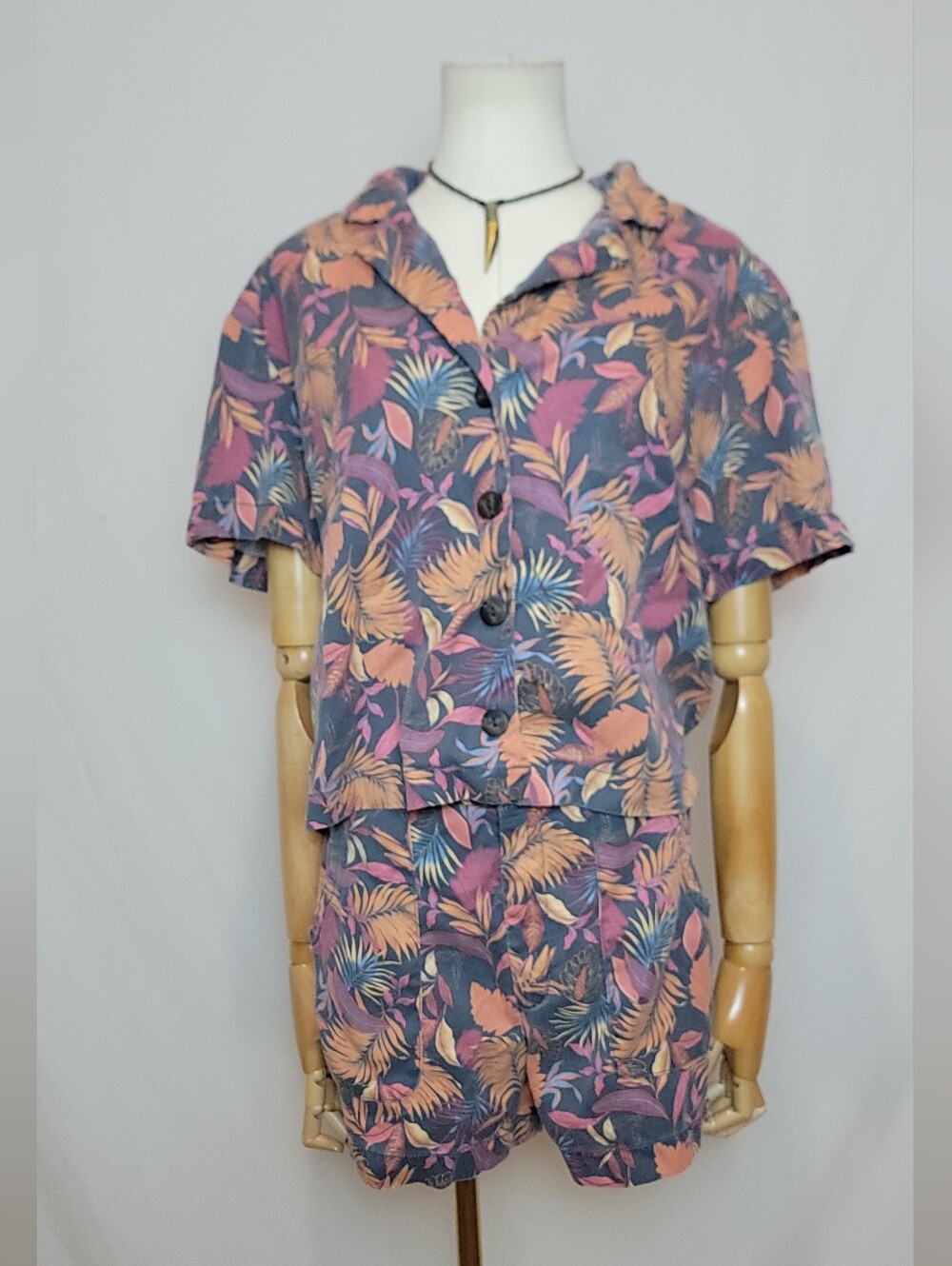 Vintage NICOLE MILLER Floral Print Button Down Blouse Shorts Set, Size 6 Medium